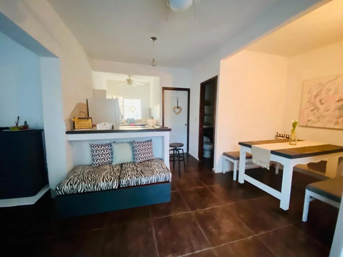 Cozy And Nice Two Bedrooms Acasadialexplayadelcarmen プレヤデルカーメン 0*,  メキシコ